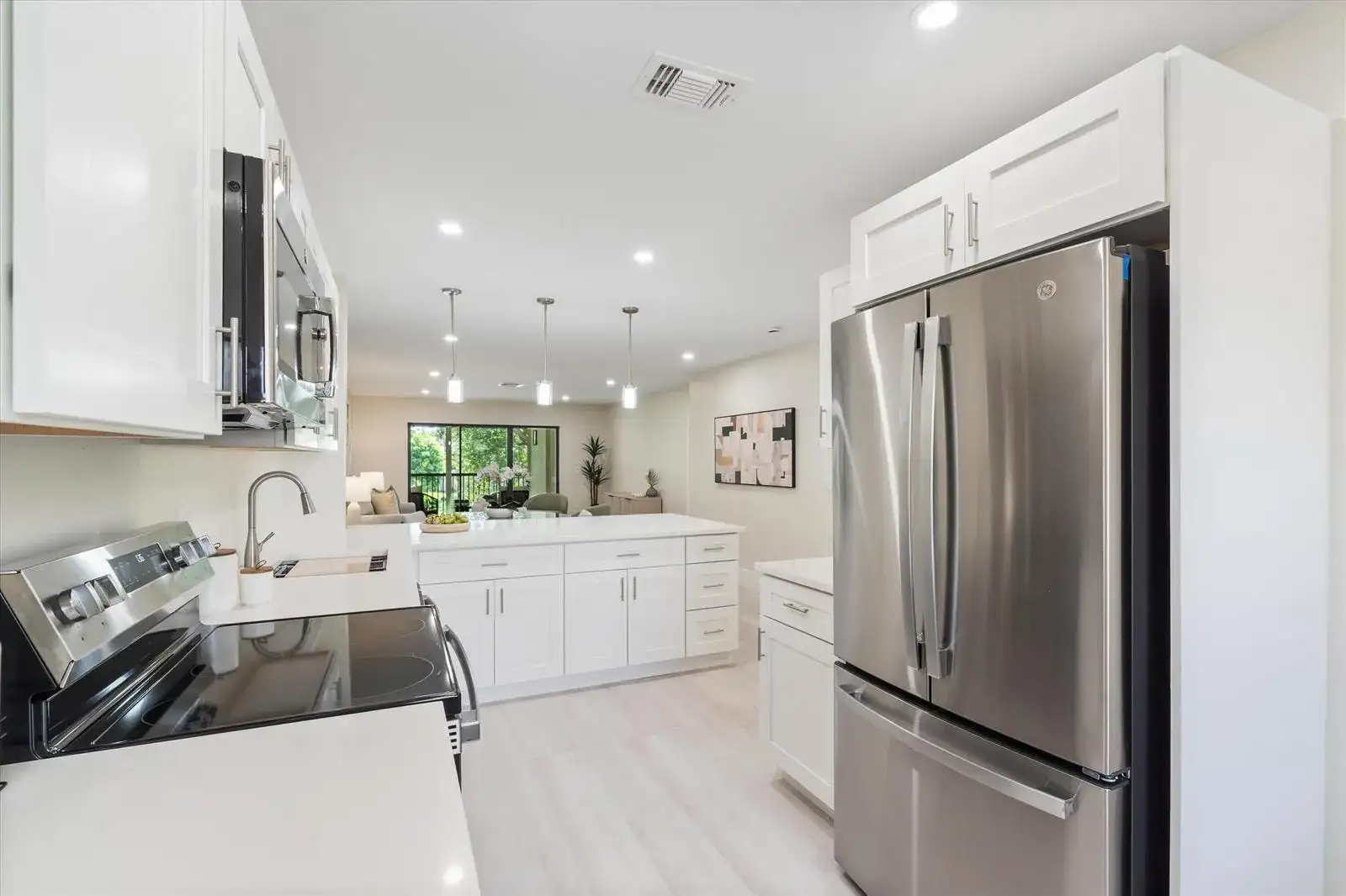 51 Stratford Lane W # B, Boynton Beach FL 33436 photo 4