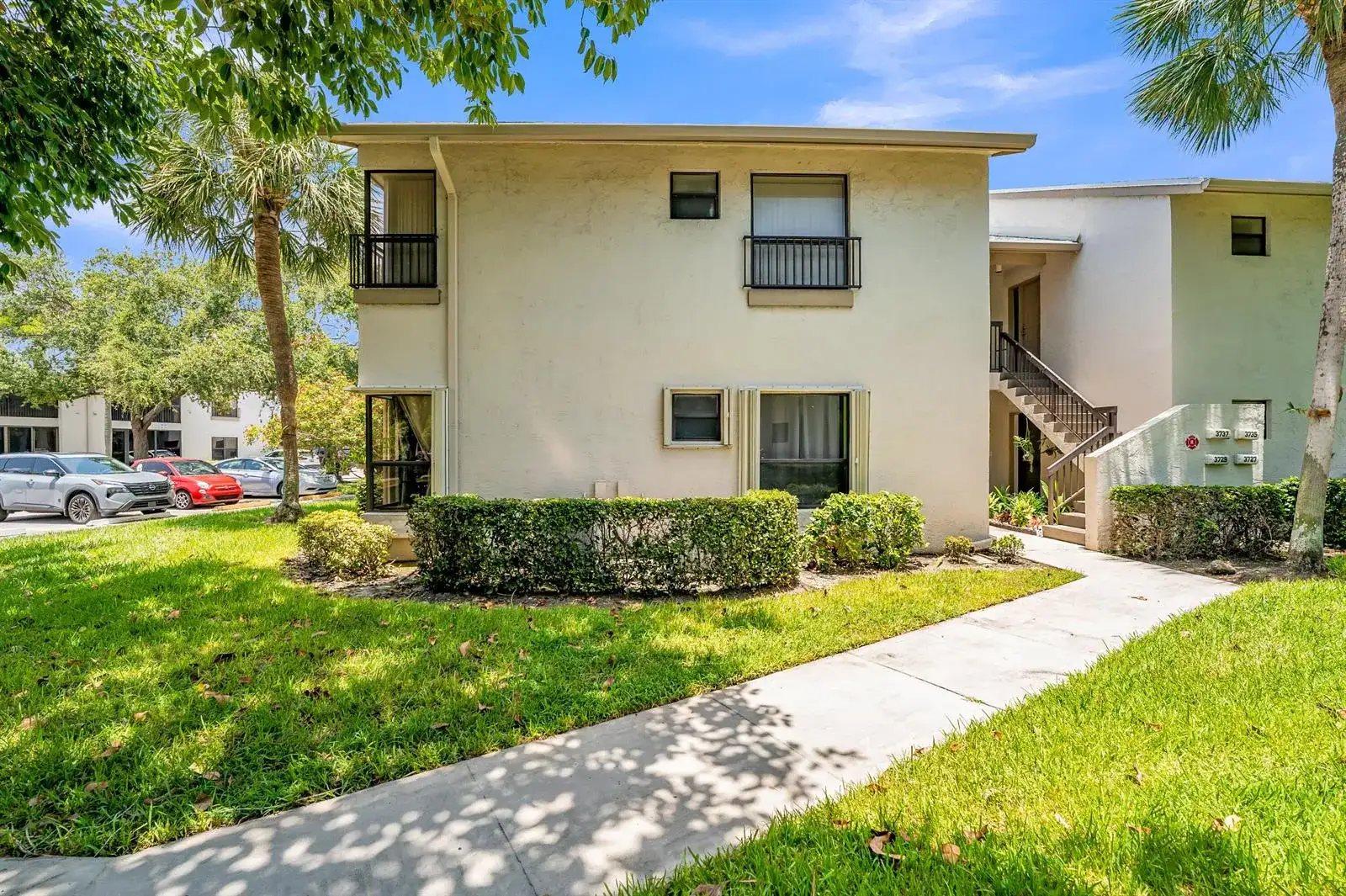 3729 NW 35th Street, Coconut Creek FL 33066 photo 3