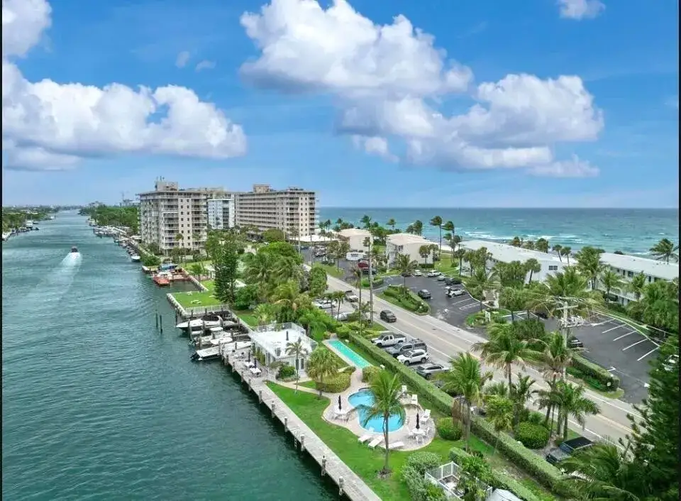 1043 HILLSBORO MILE # 21C, Hillsboro Beach FL 33062