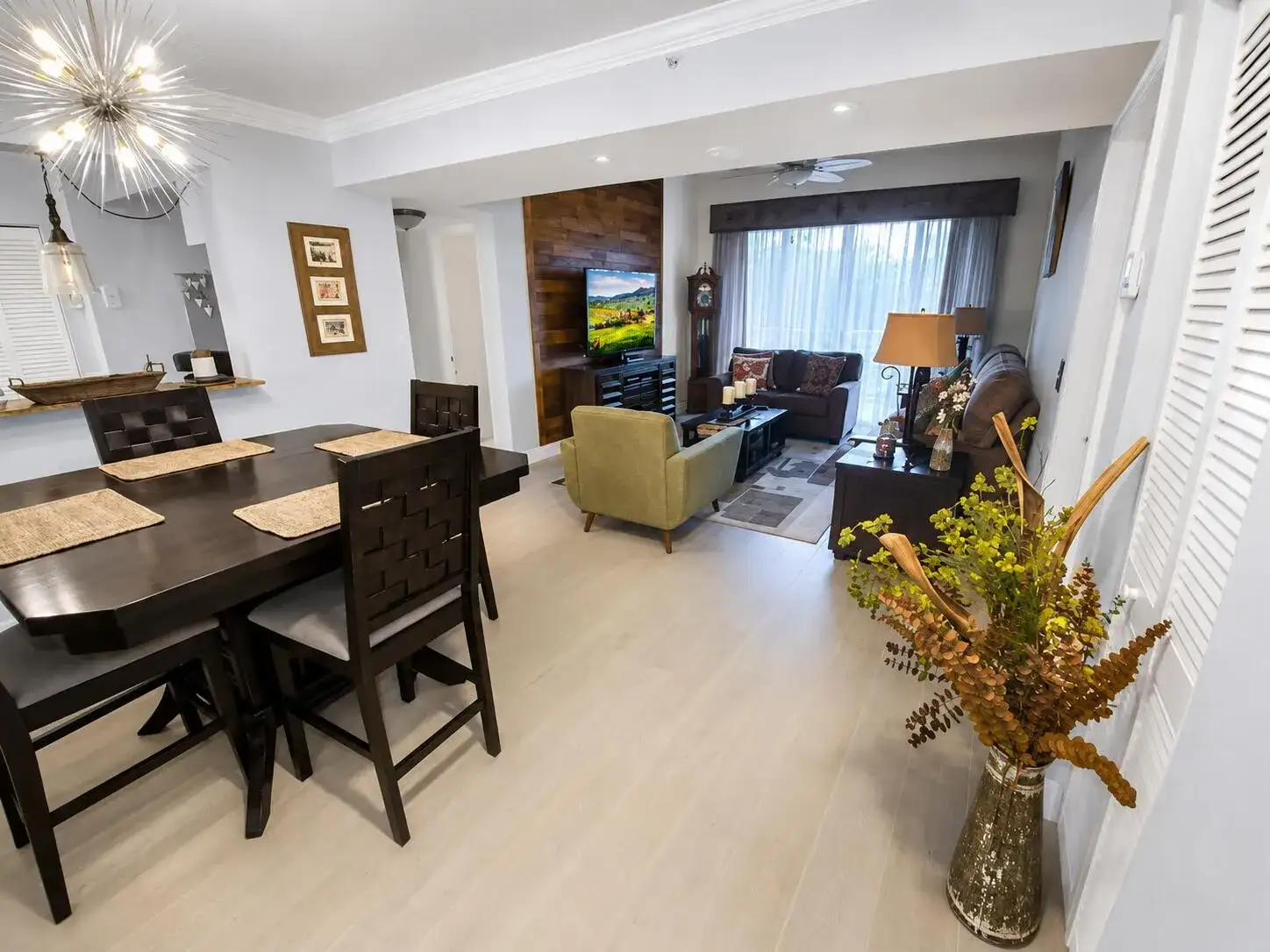 2721 Ocean Club Boulevard # 304, Hollywood FL 33019 photo 2