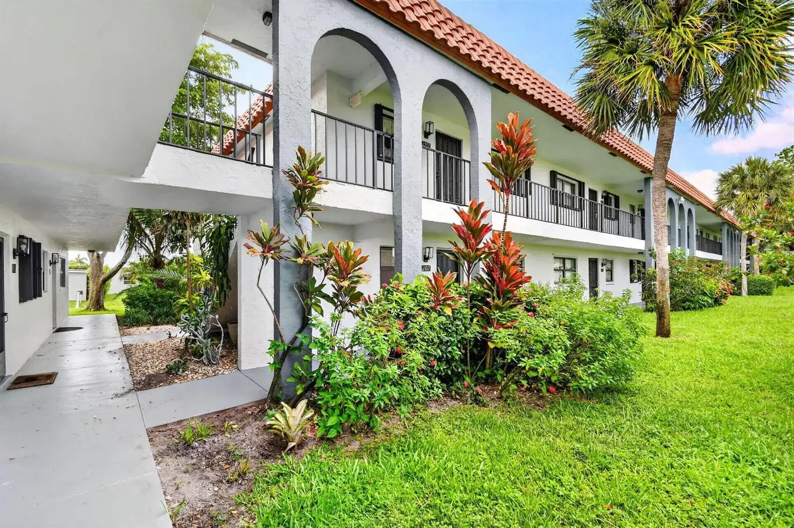 2101 W Woolbright Road # J107, Boynton Beach FL 33426 photo 3