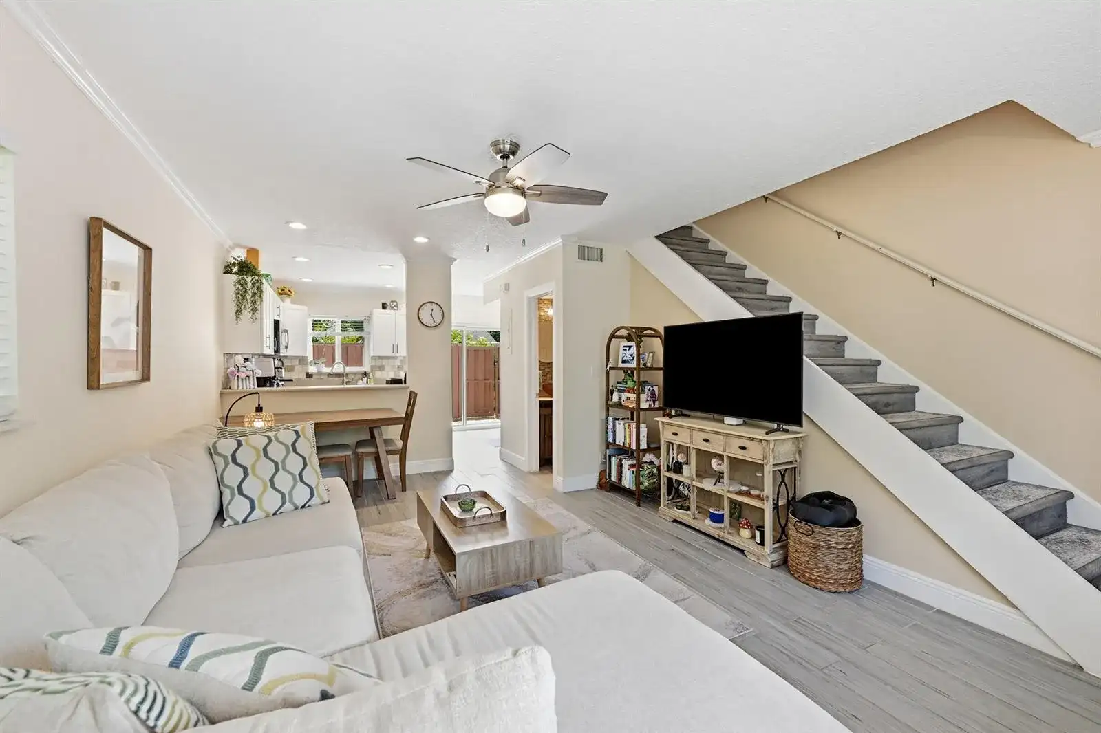 47 NE 20th Court # 1H, Wilton Manors FL 33305