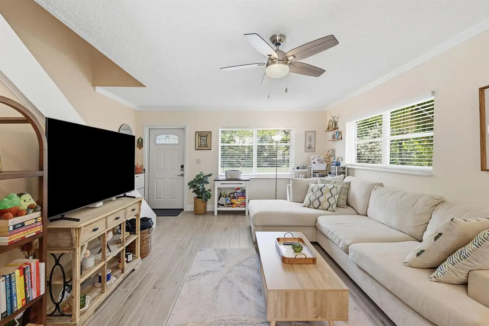 47 NE 20th Court # 1H, Wilton Manors FL 33305 photo 5