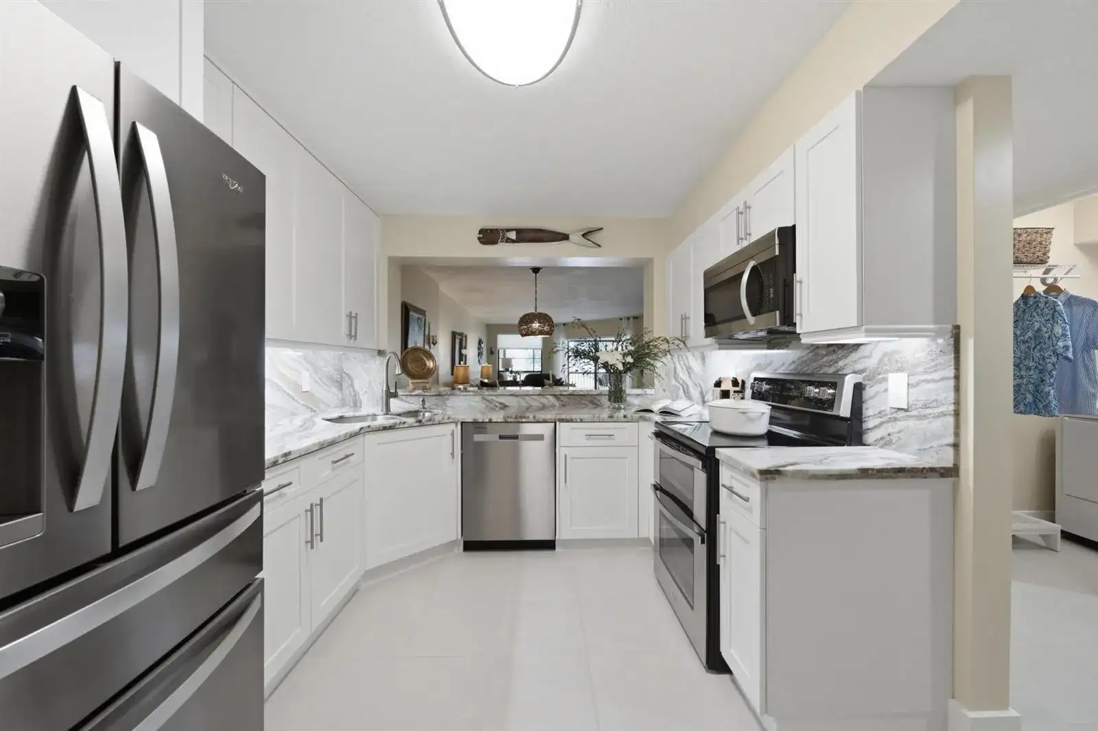 7232 FAIRFAX Drive # 205, Tamarac FL 33321 photo 2