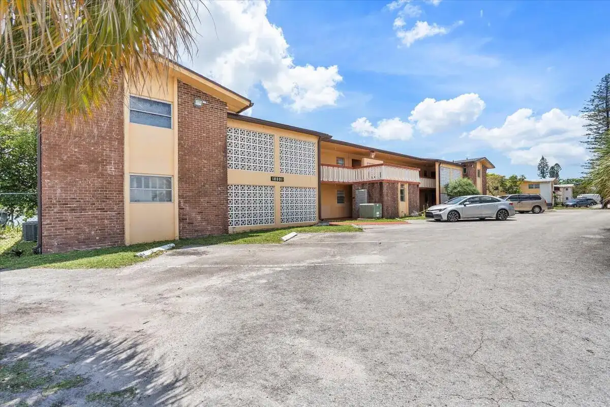 18801 NE 2ND Avenue # 1005, Miami FL 33179 photo 5