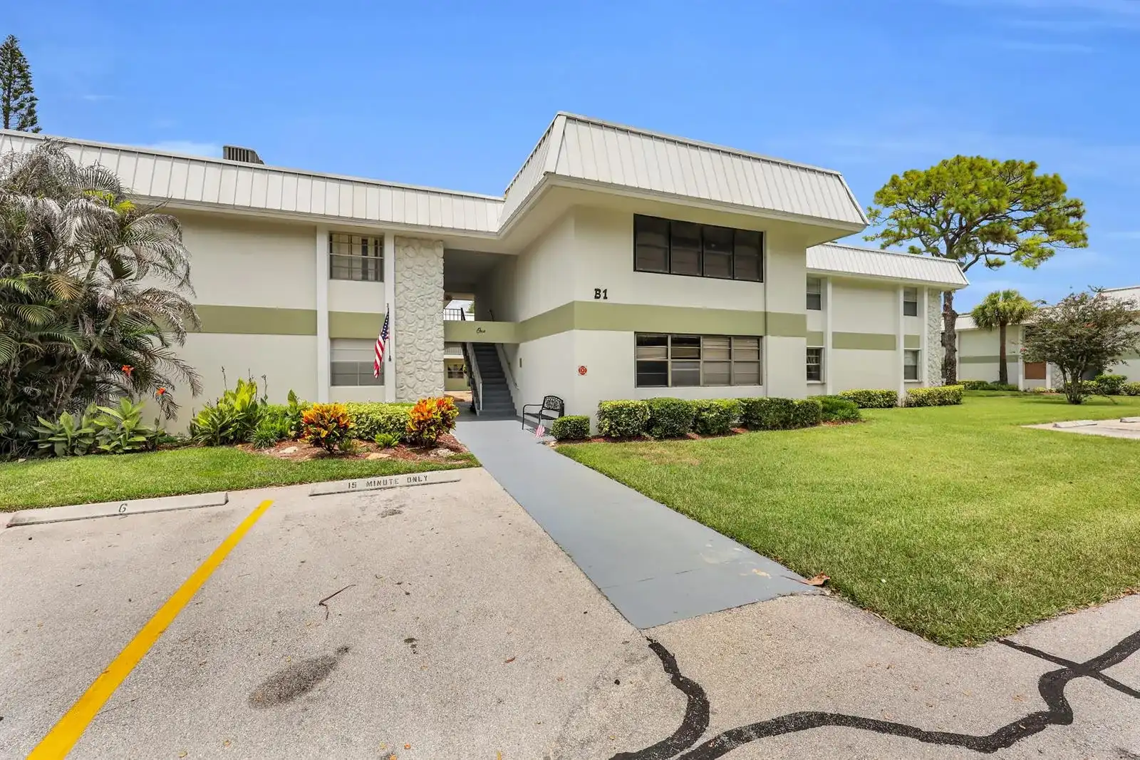 2302 Sunrise Boulevard # 209, Fort Pierce FL 34982