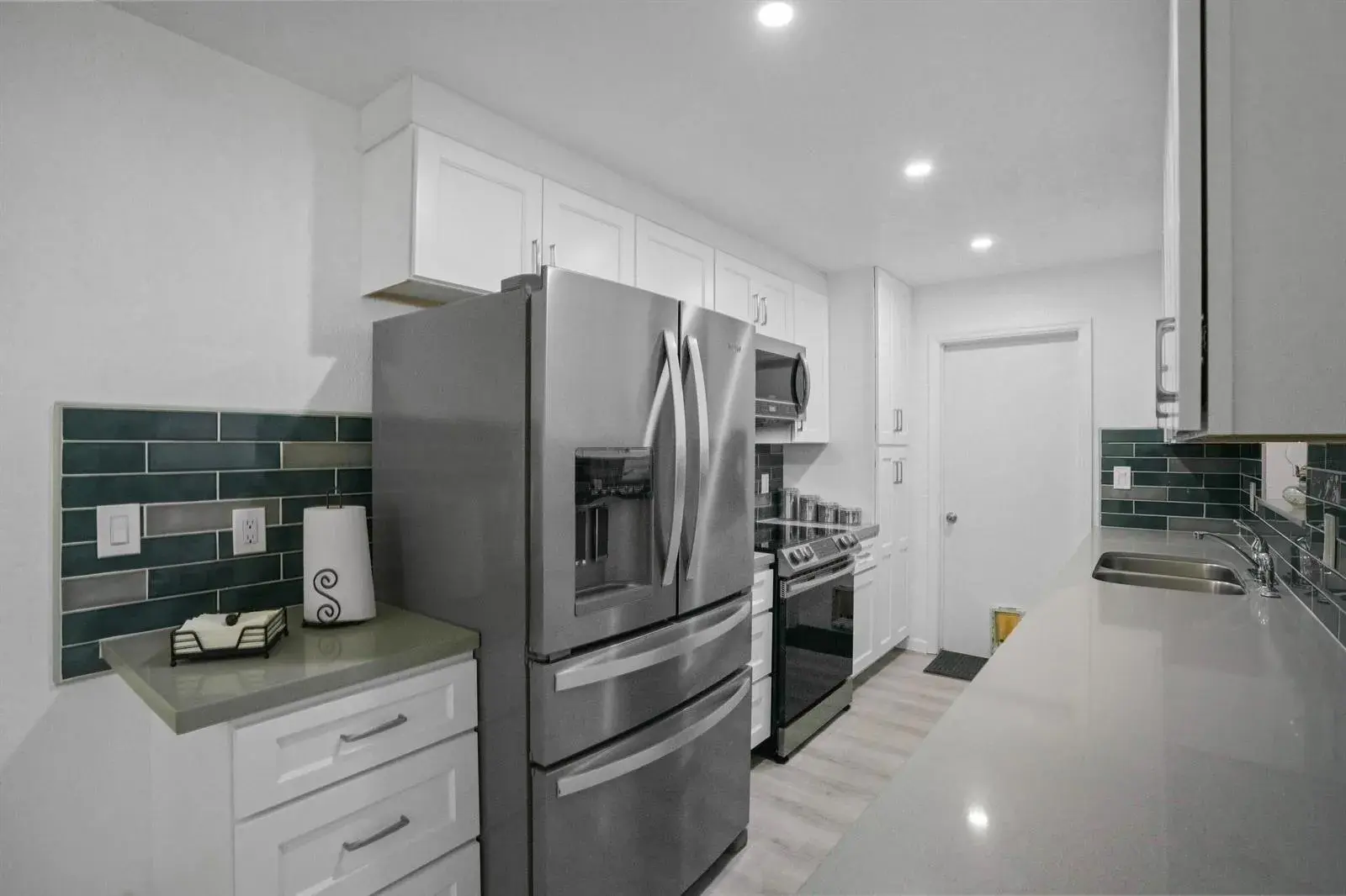 2270 SW 30TH Terrace, Fort Lauderdale FL 33312