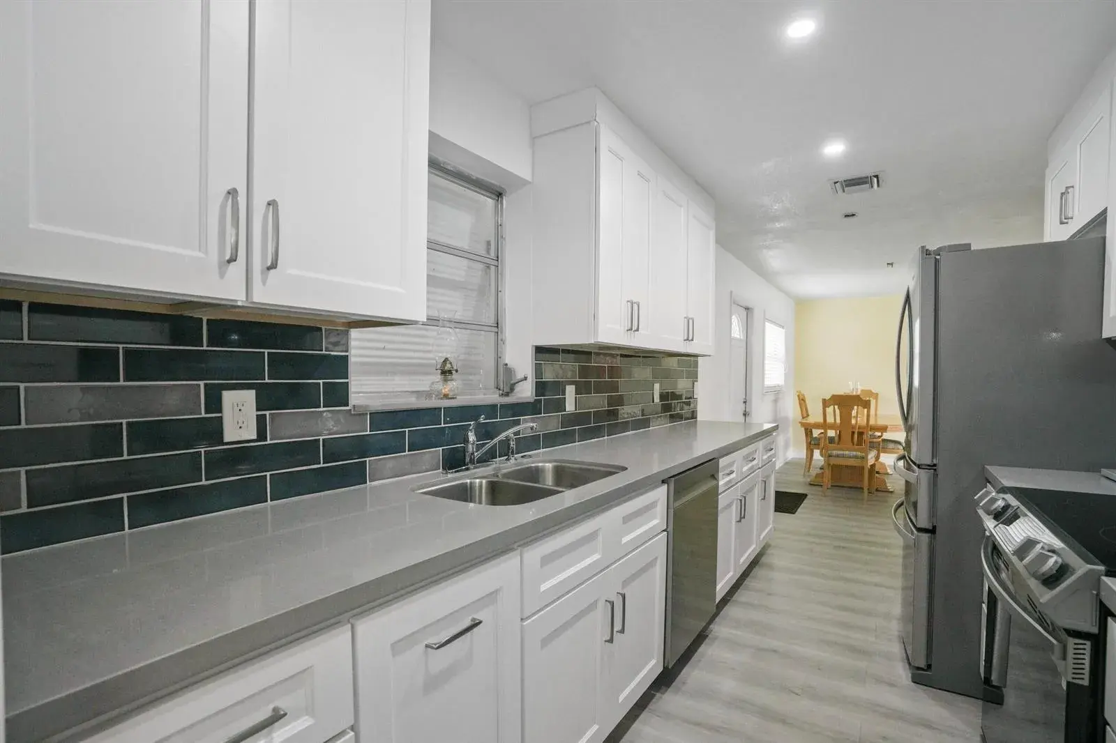 2270 SW 30TH Terrace, Fort Lauderdale FL 33312