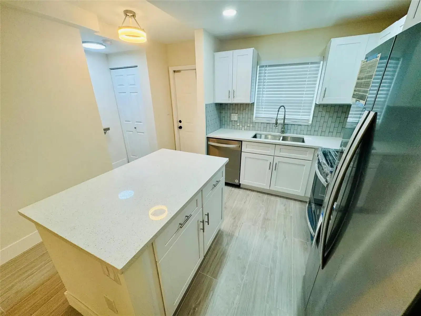 805 W OAKLAND PARK Boulevard # E5, Wilton Manors FL 33311 photo 4