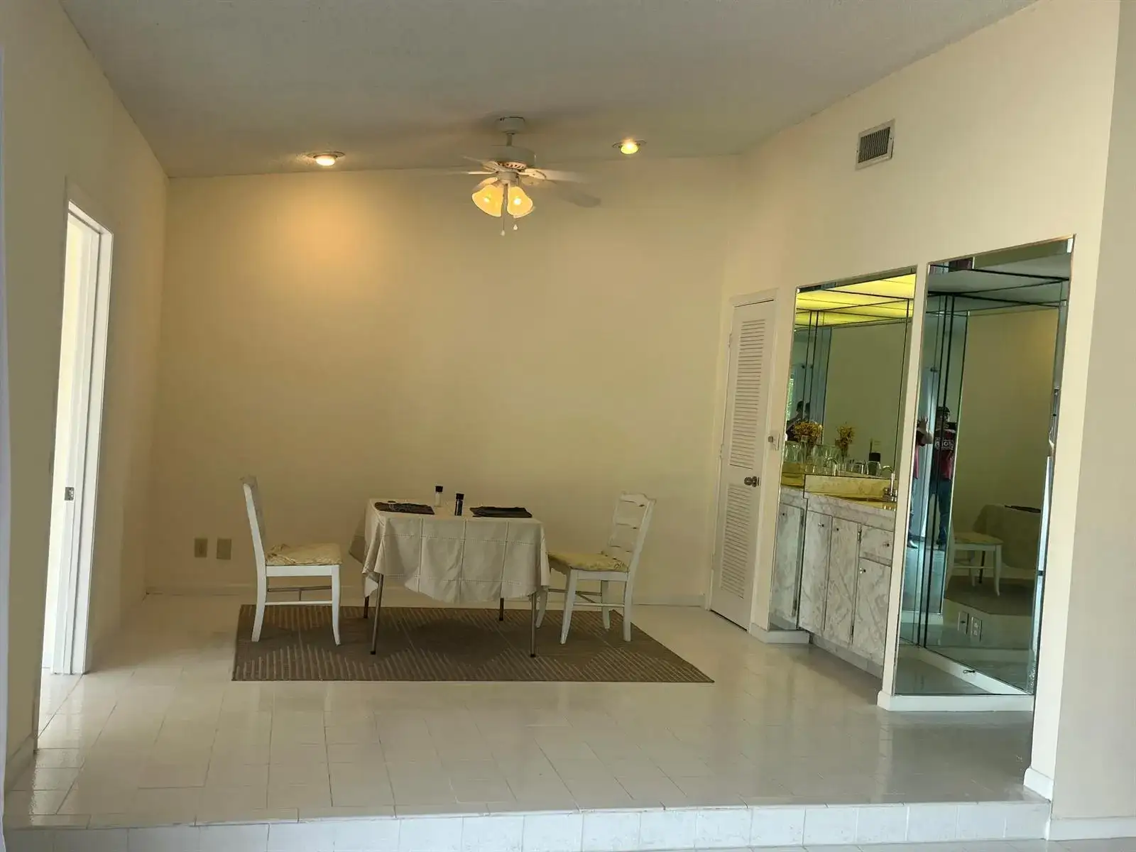 4804 MANGO Drive, Tamarac FL 33319 photo 4