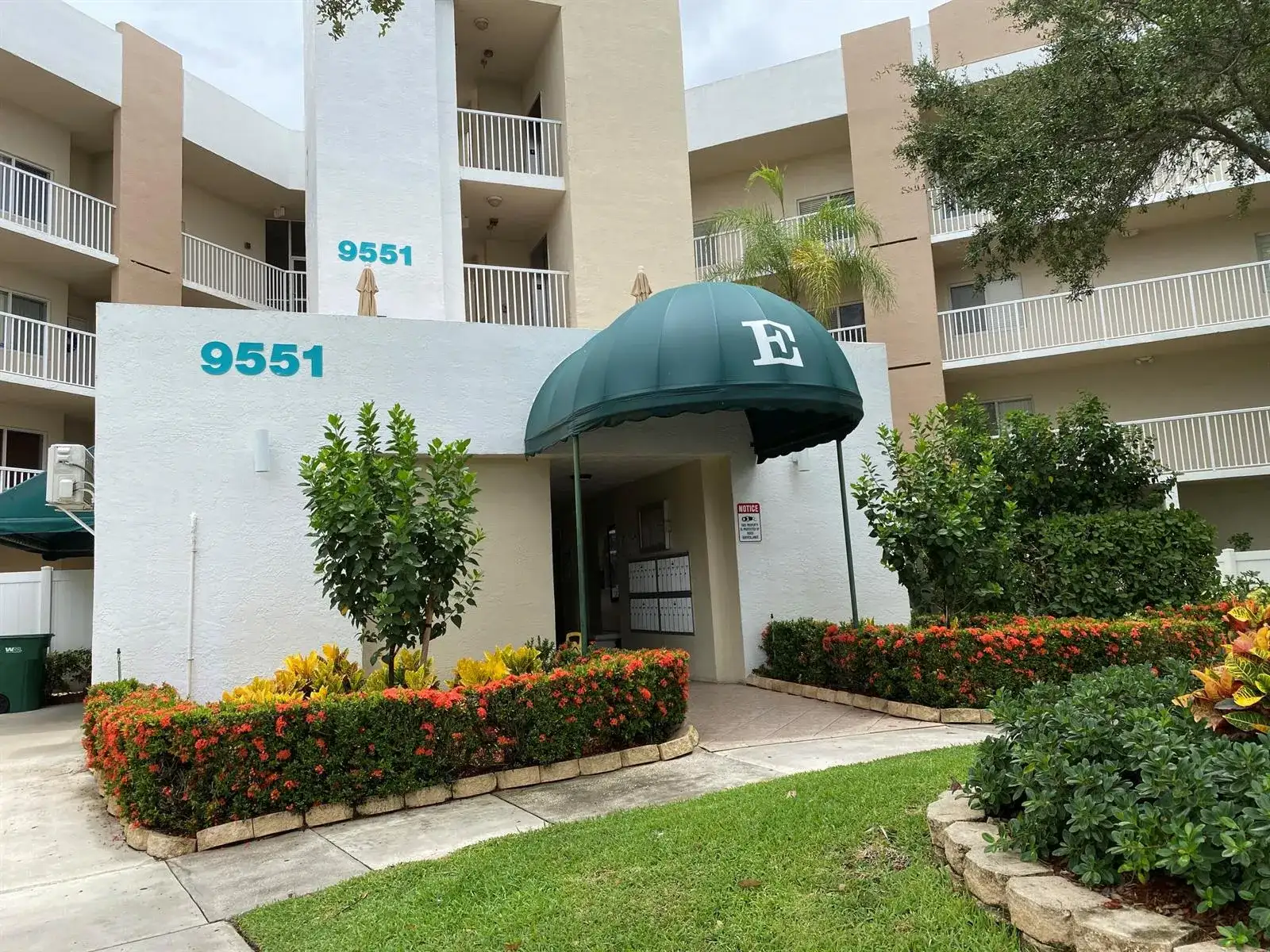 9551 Weldon Circle # E212, Tamarac FL 33321 photo 2