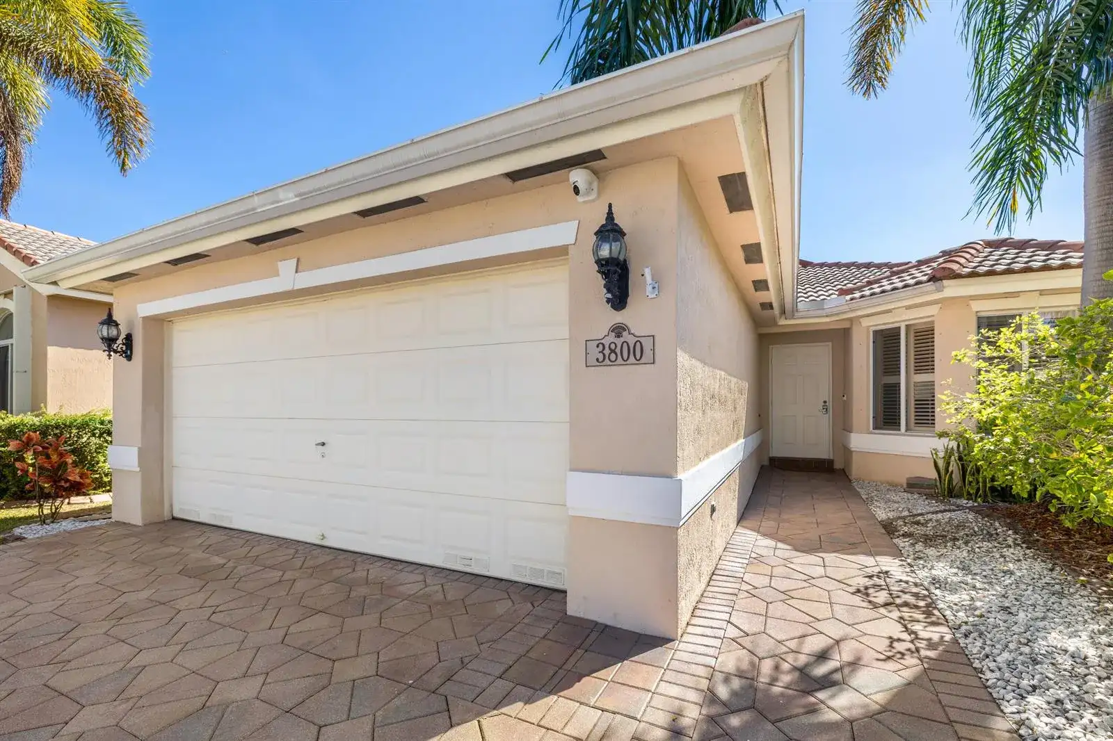 3800 WOODFIELD Drive, Coconut Creek FL 33073 photo 4