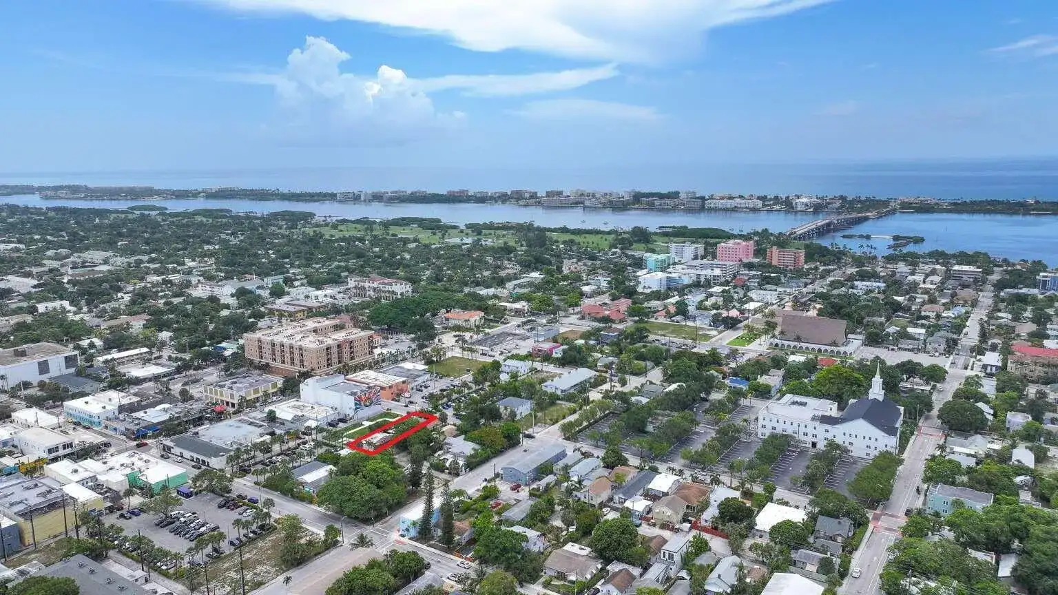 17 S L Street, FL 33460 photo 2