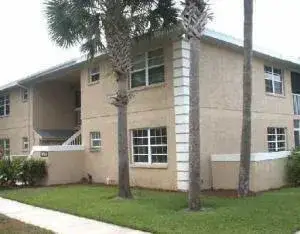 1546 SE ROYAL GREEN Circle # 102, Port St. Lucie FL 34952