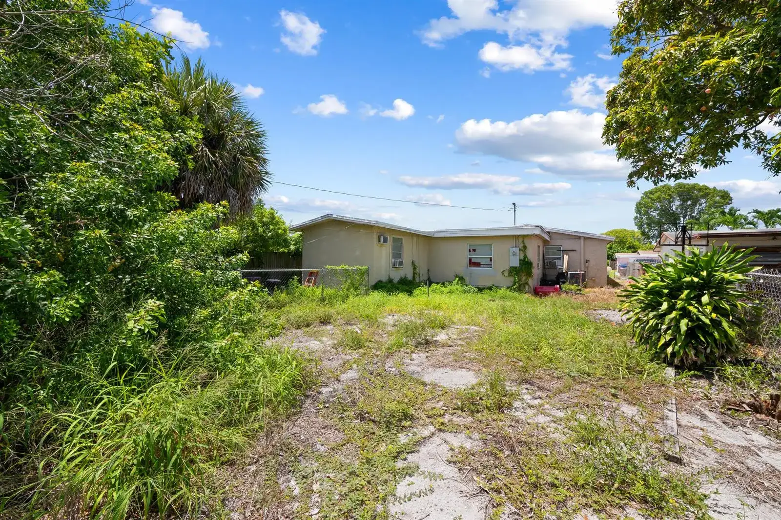 242 SW 3RD Street, Deerfield Beach FL 33441 photo 5
