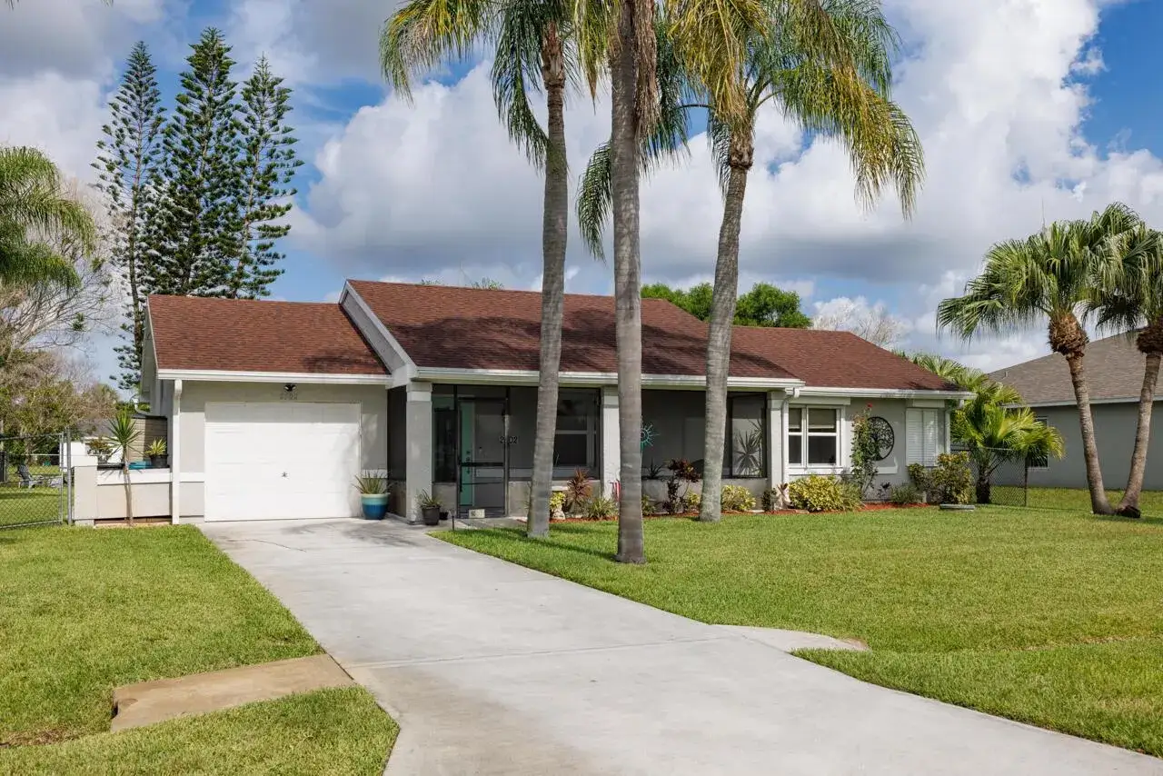 2502 SE UNIVERSITY Terrace, Port St. Lucie FL 34952
