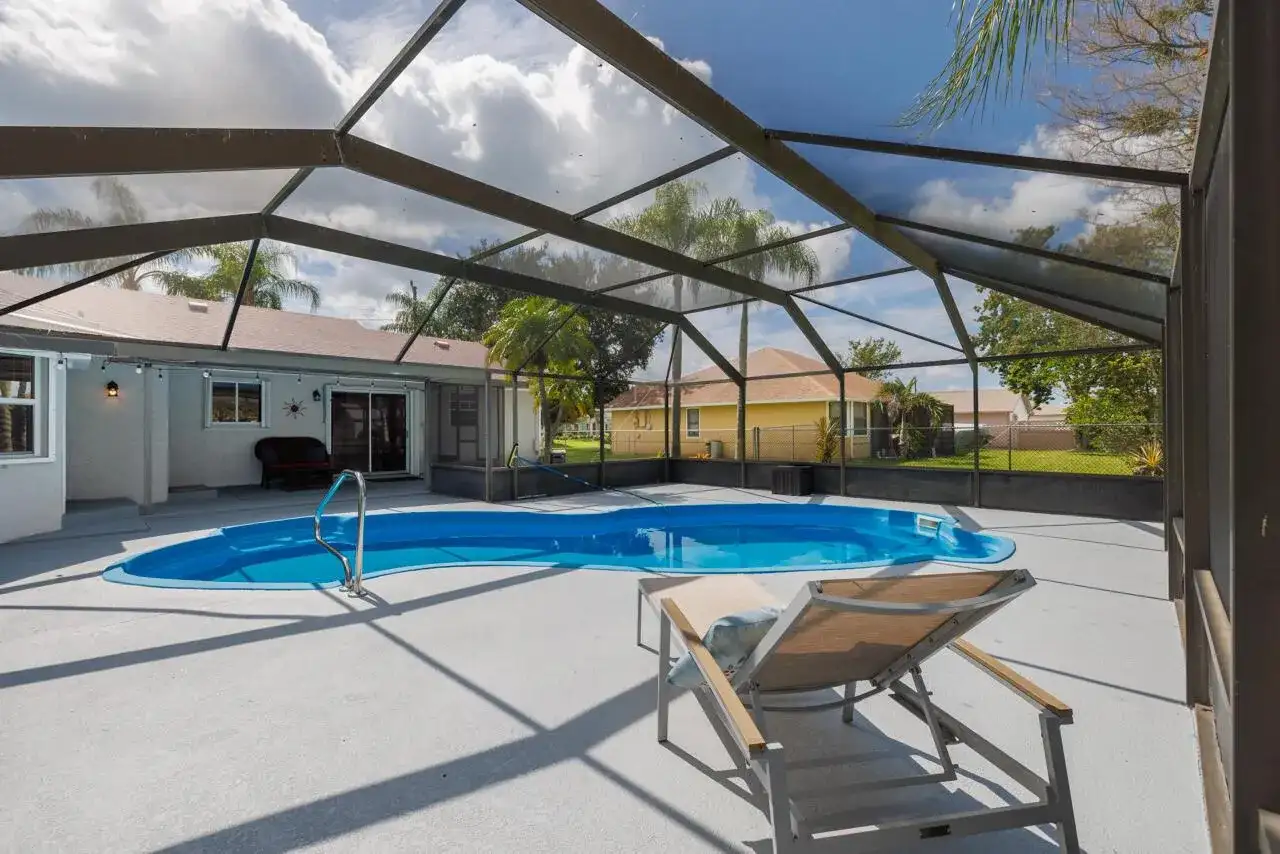 2502 SE UNIVERSITY Terrace, Port St. Lucie FL 34952 photo 2