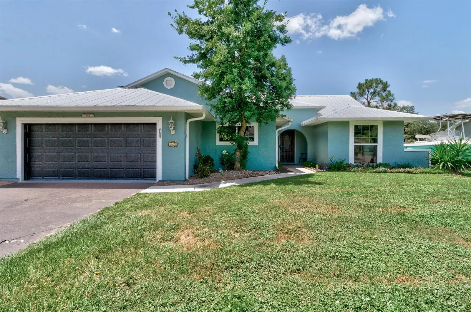 843 Vocelle Avenue, Sebastian FL 32958 photo 4