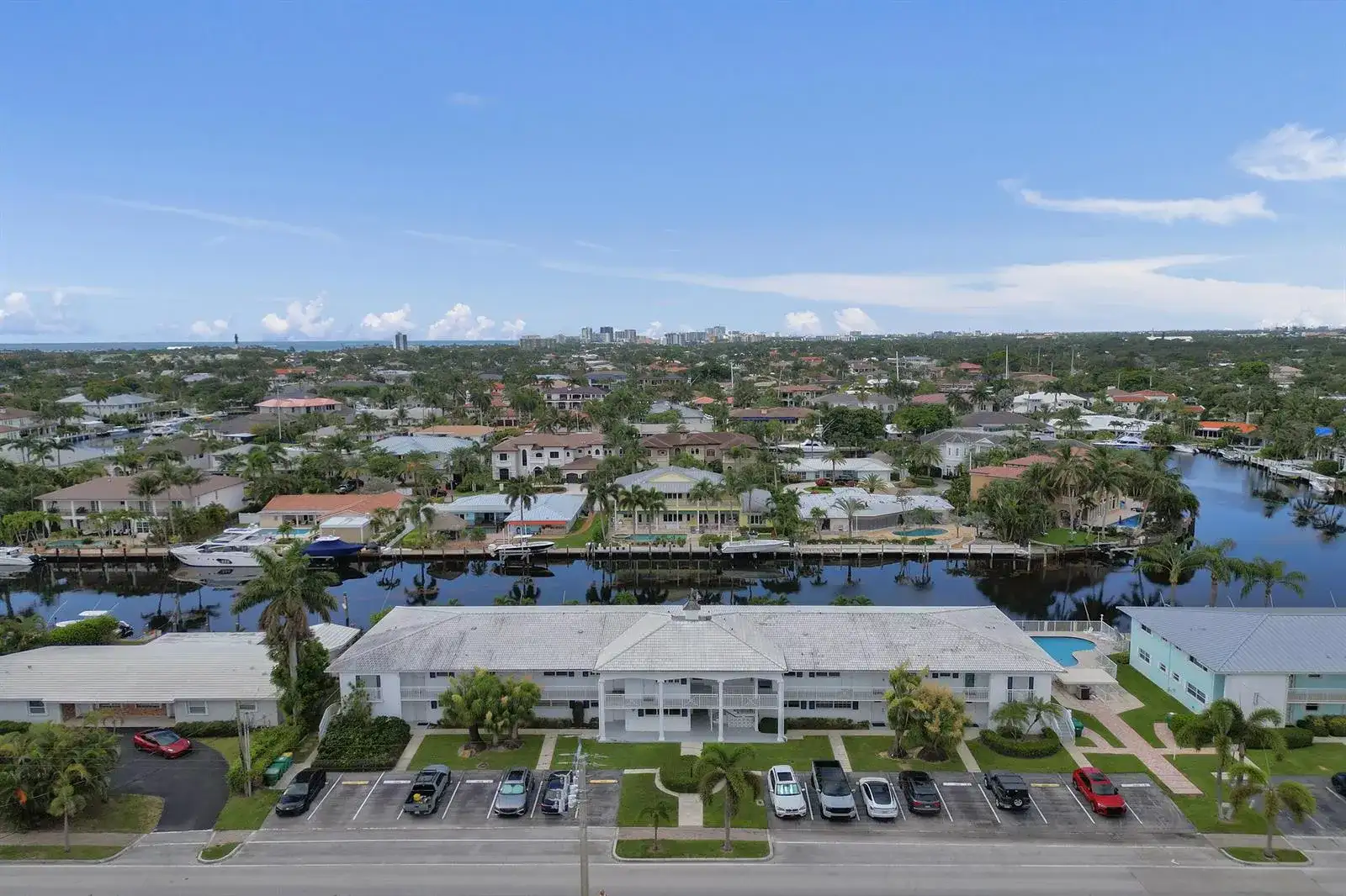 2400 NE 36th Street # 10, Lighthouse Point FL 33064 photo 2