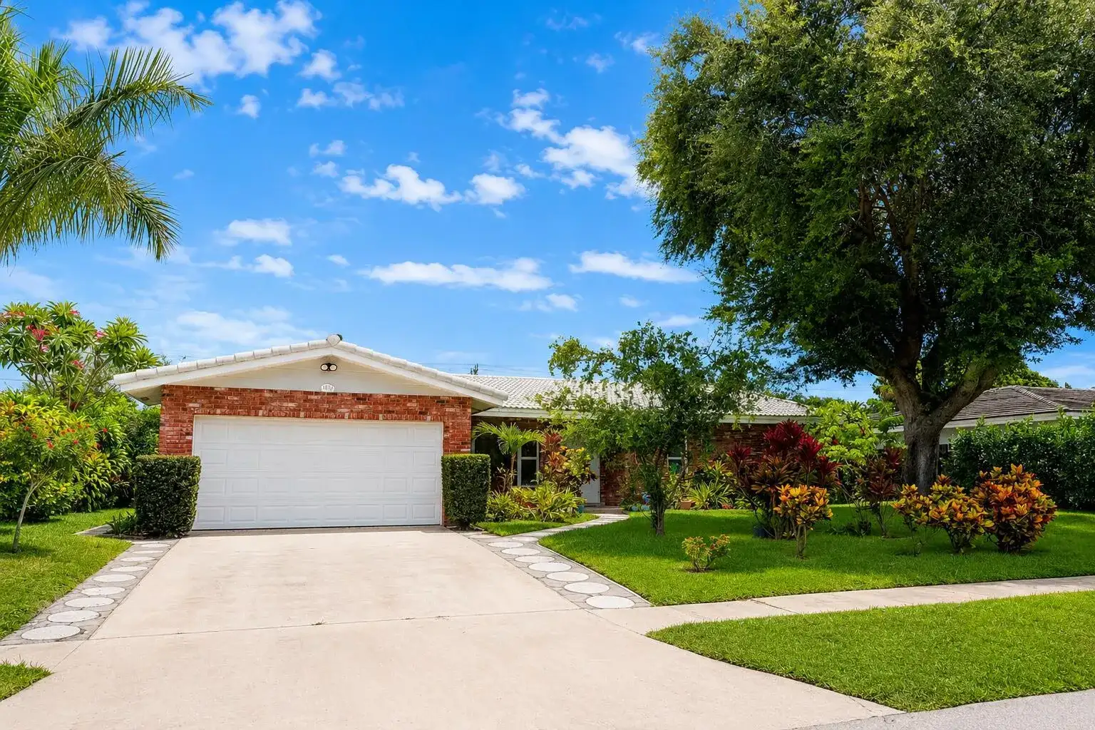 1301 SW 8TH Street, Boca Raton FL 33486 photo 2