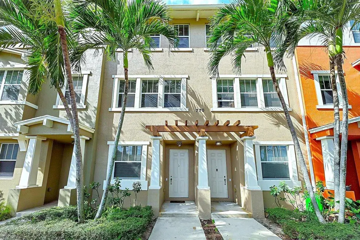 770 MILLBRAE Court # 4, West Palm Beach FL 33401