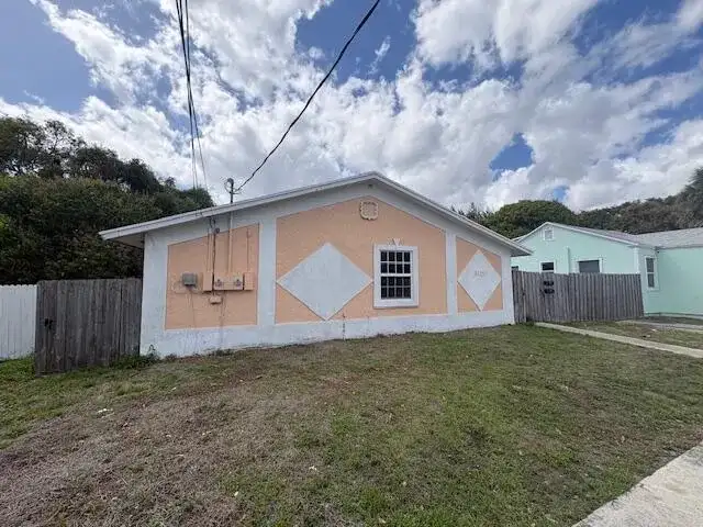3115 WINDSOR Avenue # 1, West Palm Beach FL 33407 photo 2