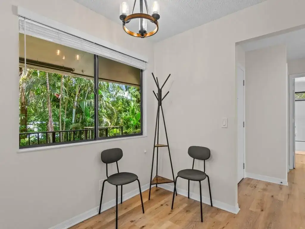 2125 PINE CREEK Boulevard # 205, Vero Beach FL 32966 photo 3