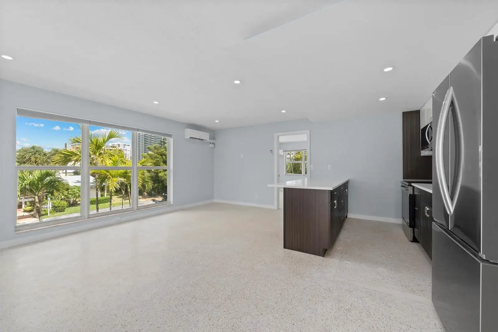 3220 NE 7TH Place # 3, Pompano Beach FL 33062 photo 4