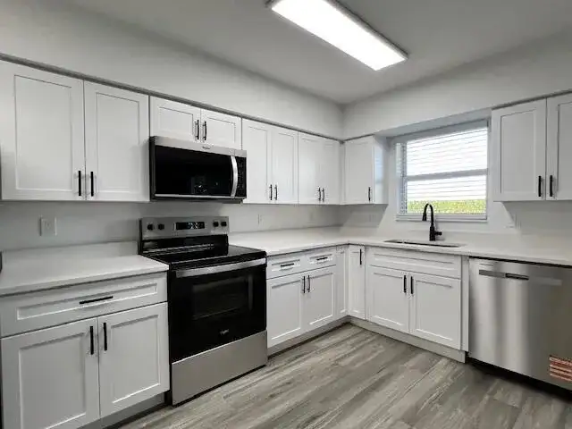 2801 W CANAL Street N, Belle Glade FL 33430 photo 2