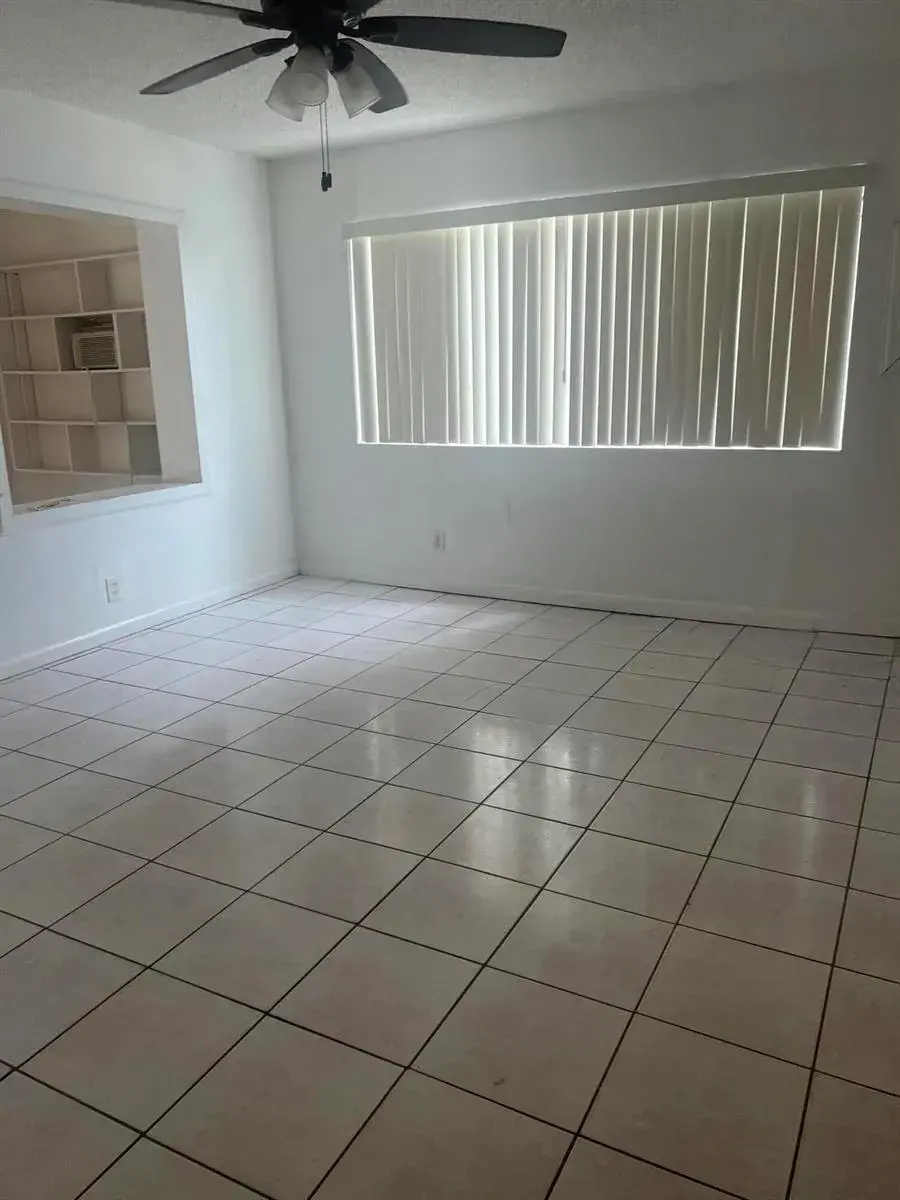 2035 RODMAN Street, Hollywood FL 33020