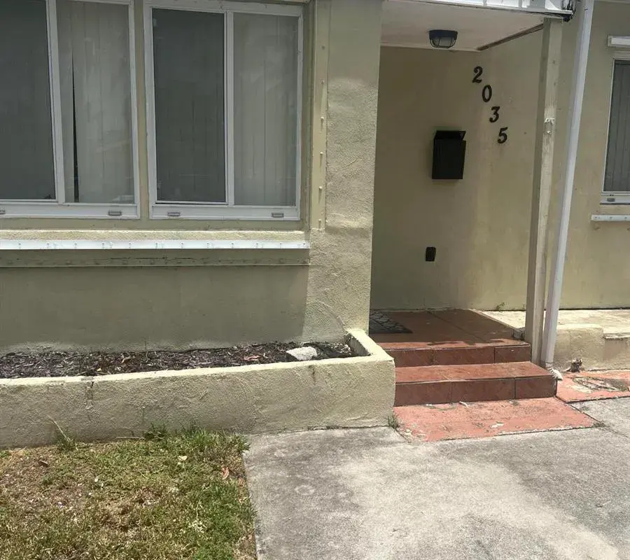 2035 RODMAN Street, Hollywood FL 33020