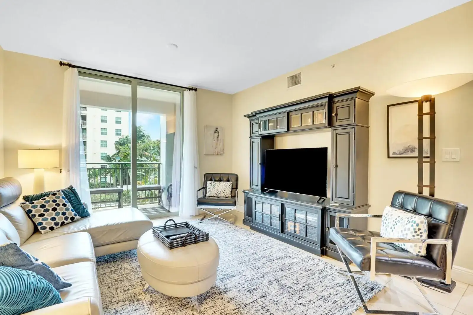 610 CLEMATIS Street # 401, West Palm Beach FL 33401 photo 4