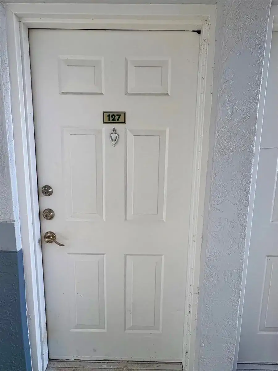 2640 S University Drive S # 127, Davie FL 33328 photo 3