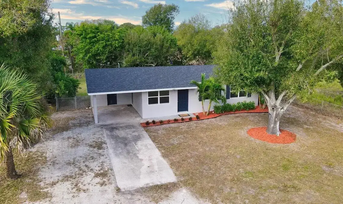 4535 38TH Court, Vero Beach FL 32967 photo 3