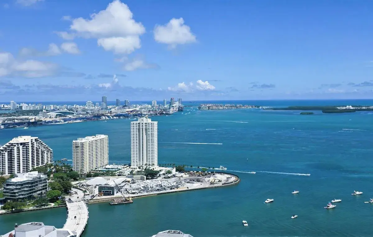 951 Brickell Avenue # 4308, Miami FL 33131