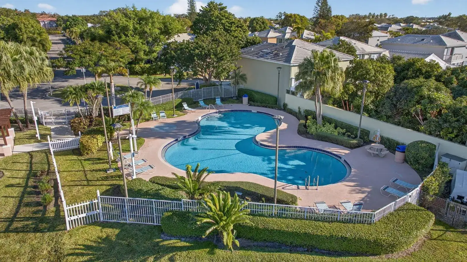 3386 Treasure Lane, Margate FL 33063 photo 2