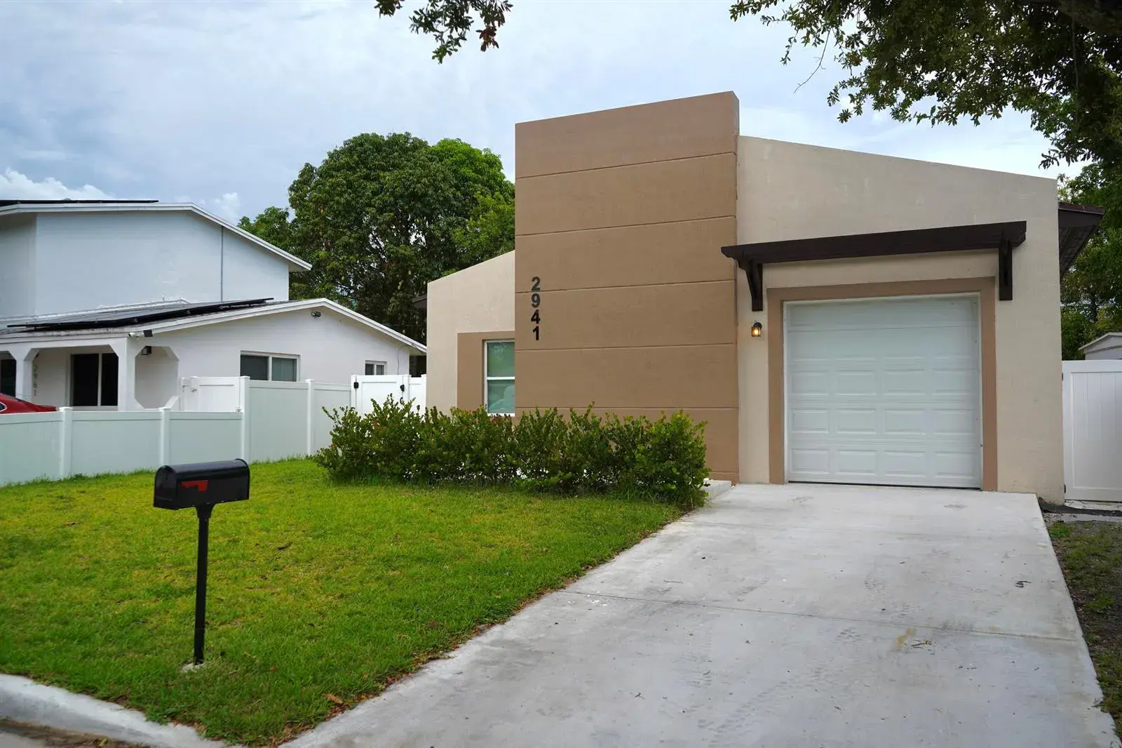 2941 NW 7th Court, Fort Lauderdale FL 33311