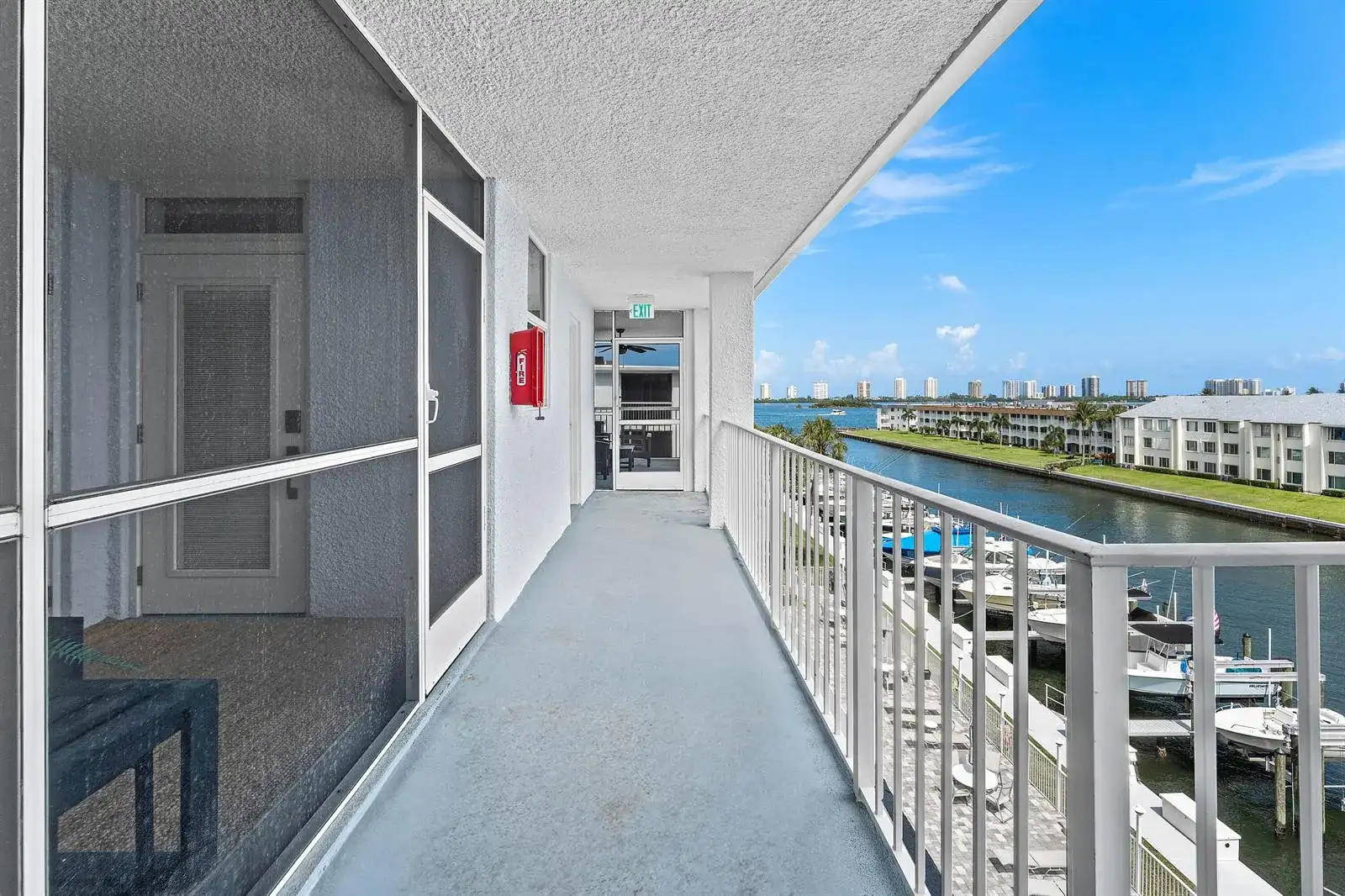 108 Paradise Harbour Boulevard # 502, North Palm Beach FL 33408 photo 2