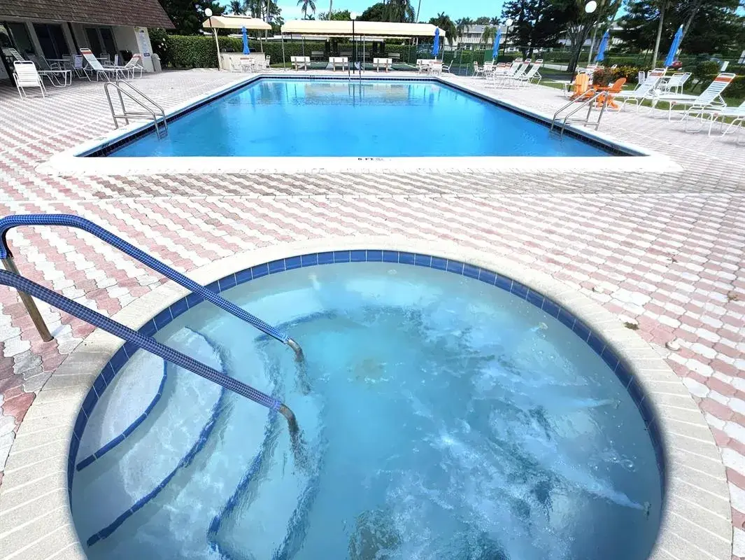 1141 VIOLET Terrace # 201, Delray Beach FL 33445