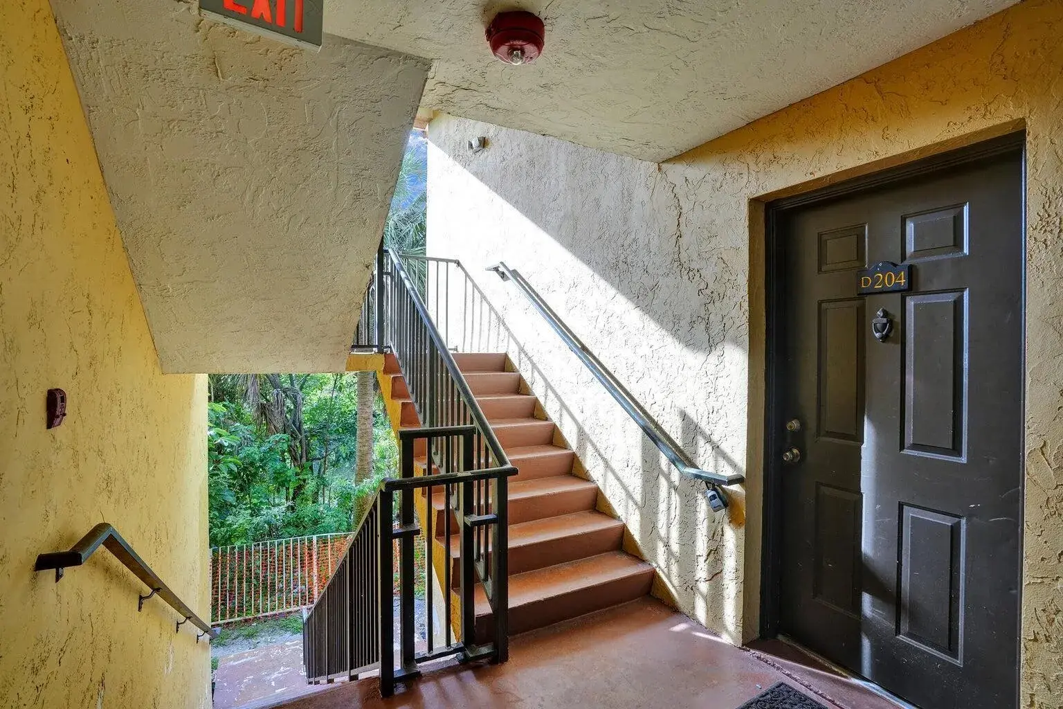 4015 W McNab Road # D204, Pompano Beach FL 33069