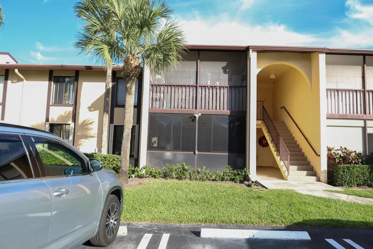 824 Sky Pine Way # C1, FL 33415