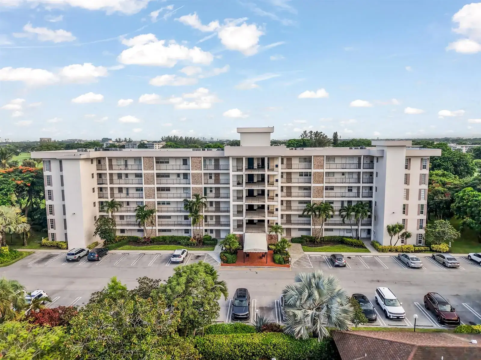 3000 N PALM AIRE Drive # 407, Pompano Beach FL 33069 photo 2