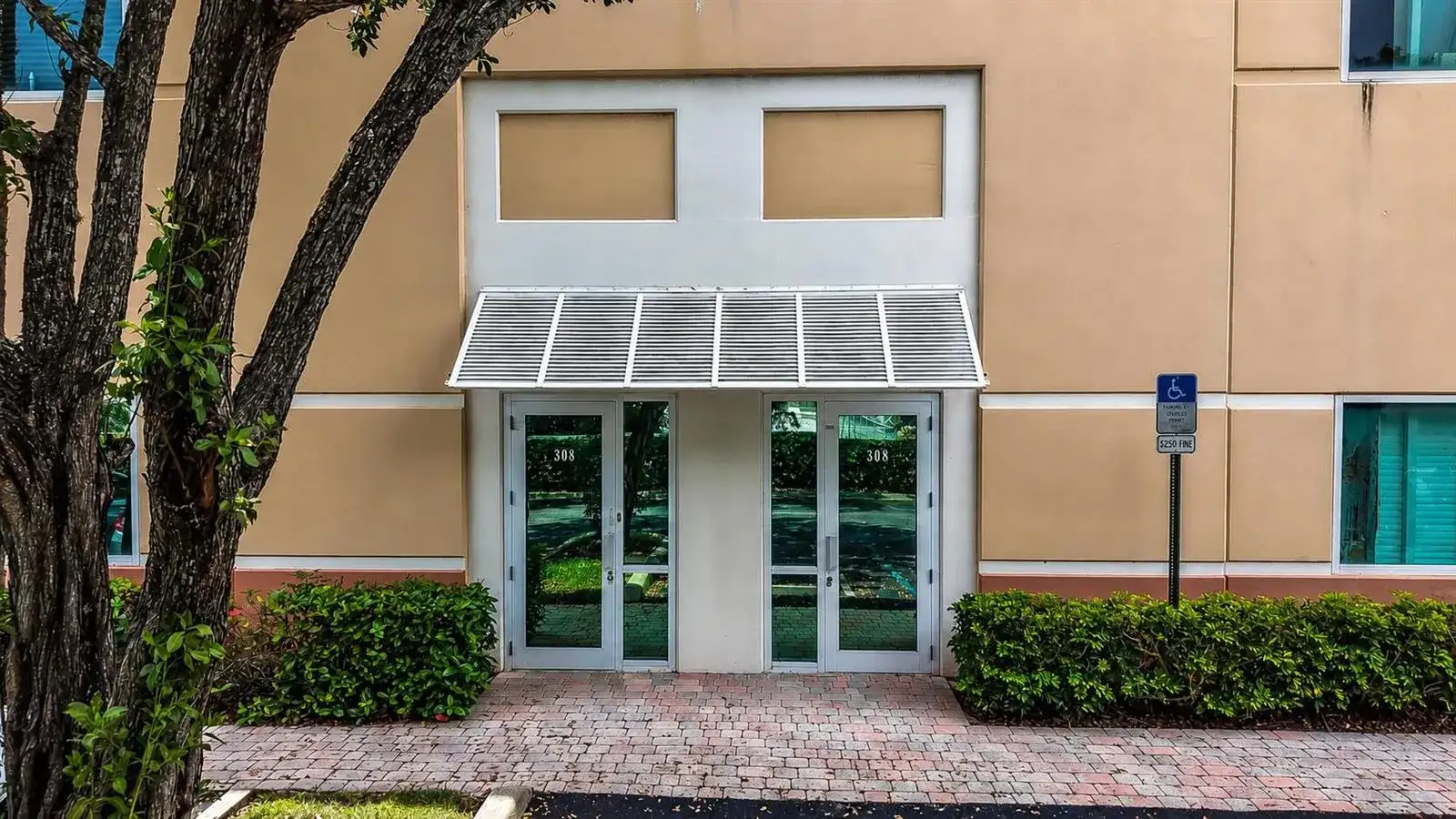 601 N CONGRESS Avenue # 303, Delray Beach FL 33445 photo 2