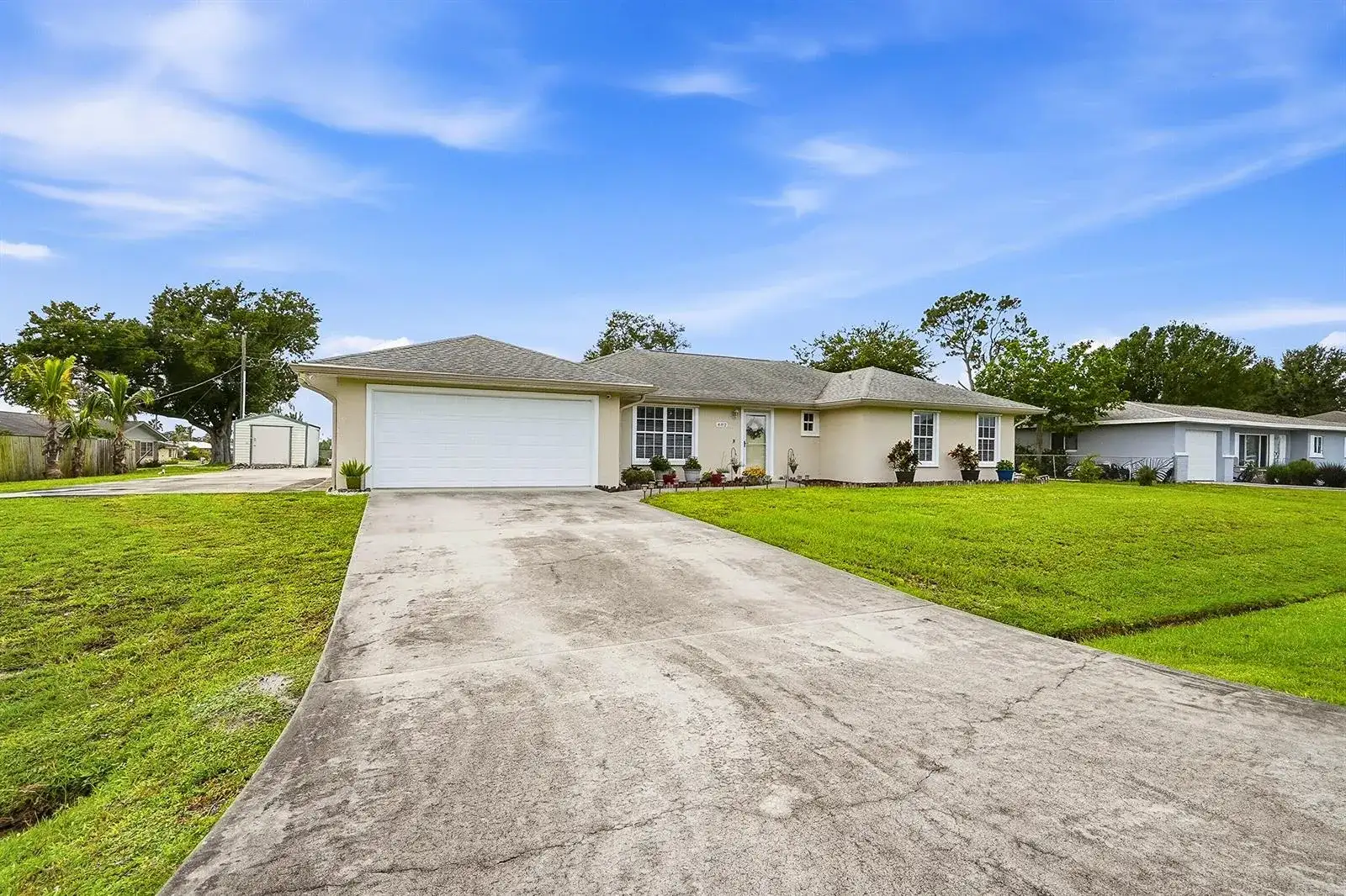 482 SE GALLEON Lane, Port St. Lucie FL 34983 photo 4