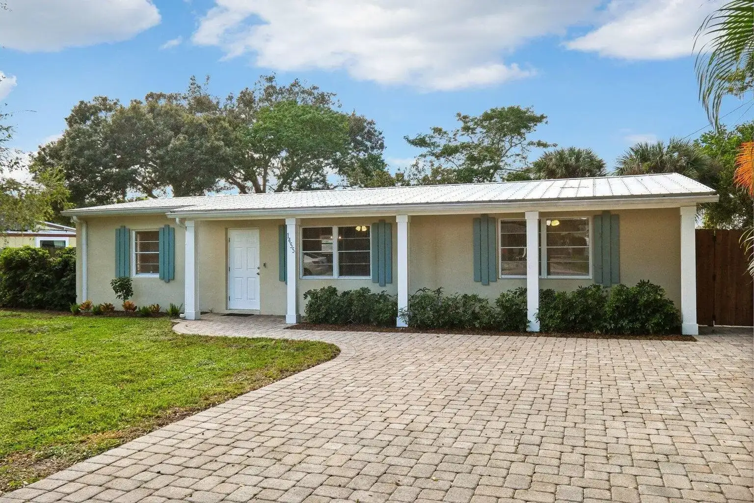 1455 15TH Avenue, Vero Beach FL 32960 photo 2