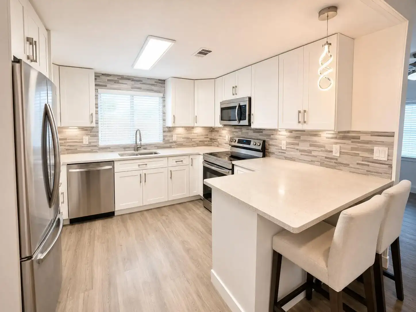 282 NW 54th Street NW, Deerfield Beach FL 33064
