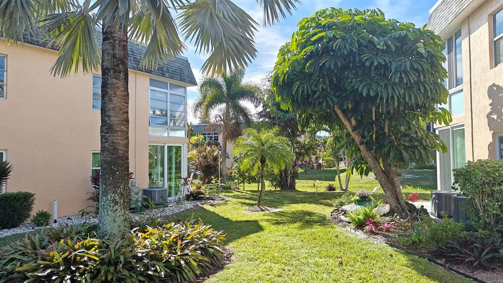 2950 SE Ocean Boulevard # 6, Stuart FL 34996 photo 3