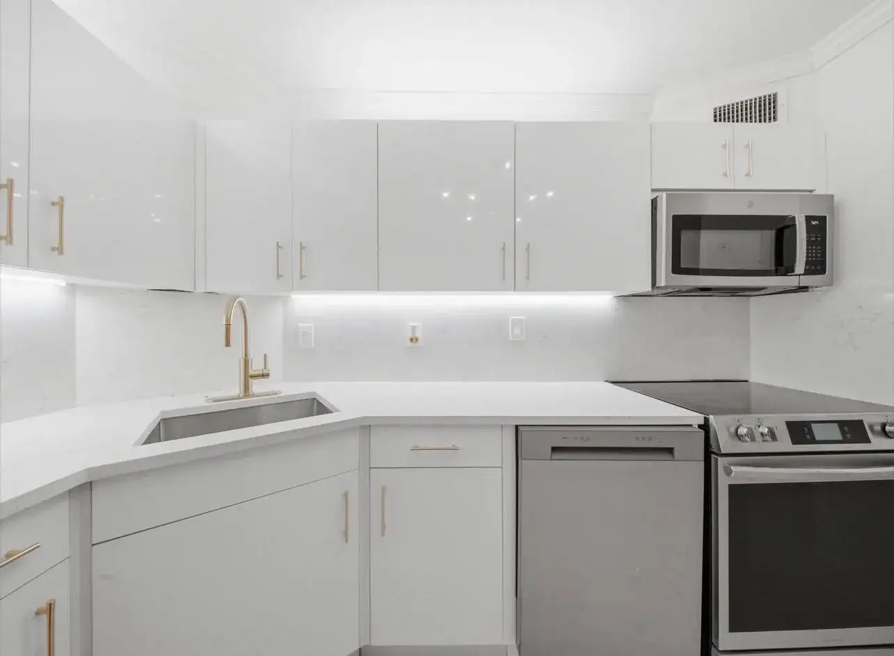 3125 Oakland Shores Drive # B203, Oakland Park FL 33309 photo 2