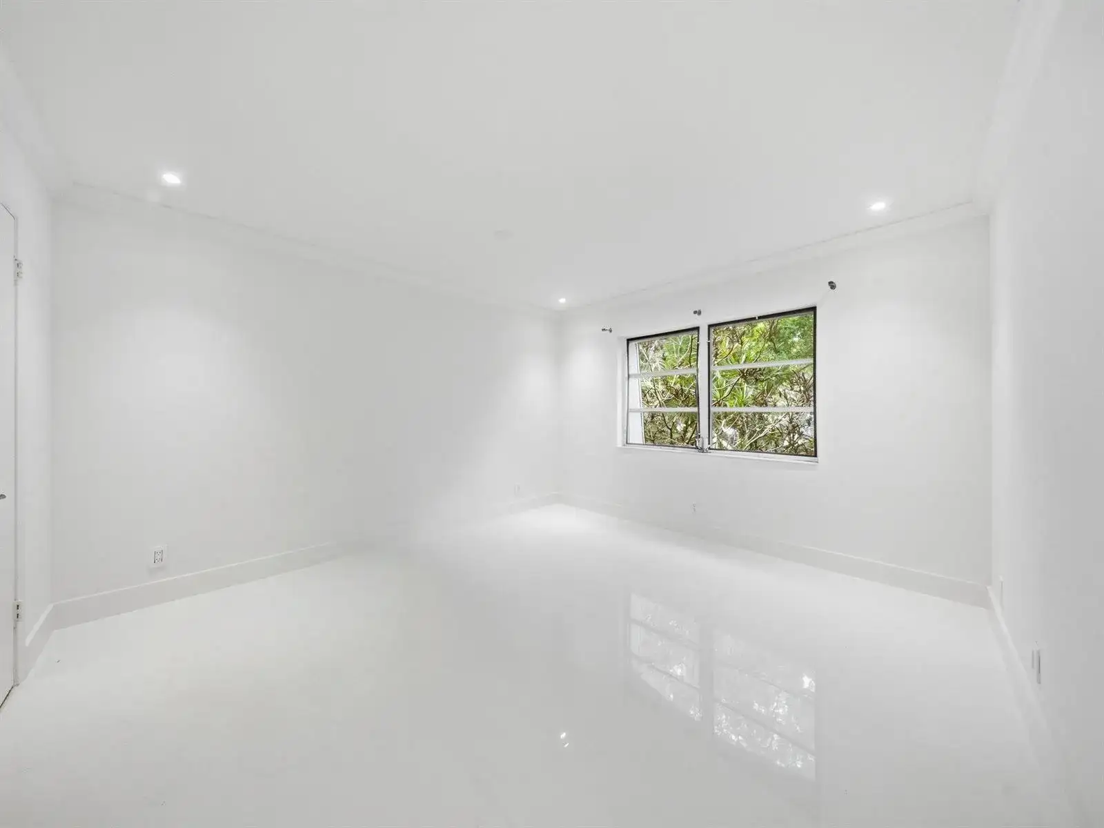 3125 Oakland Shores Drive # B203, Oakland Park FL 33309 photo 5