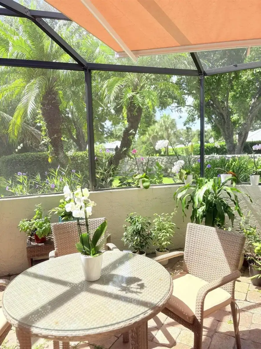 38 W Balfour Road W, Palm Beach Gardens FL 33418